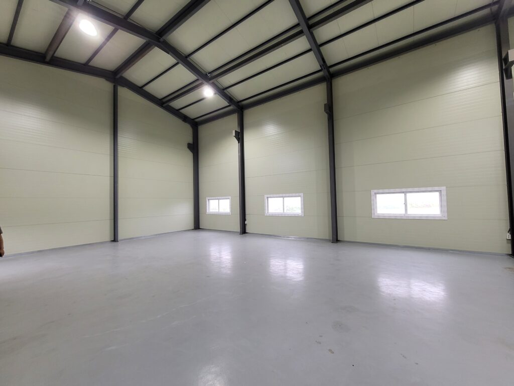 김포 창고 내부 넓은 전경