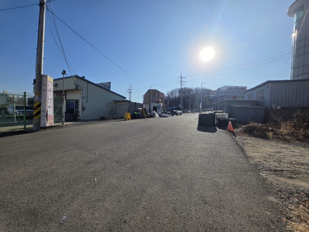 김포 통진읍 서암리 토지 진입로 및 인접 도로 연결 모습